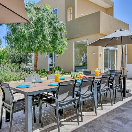 Ta Benna Villa